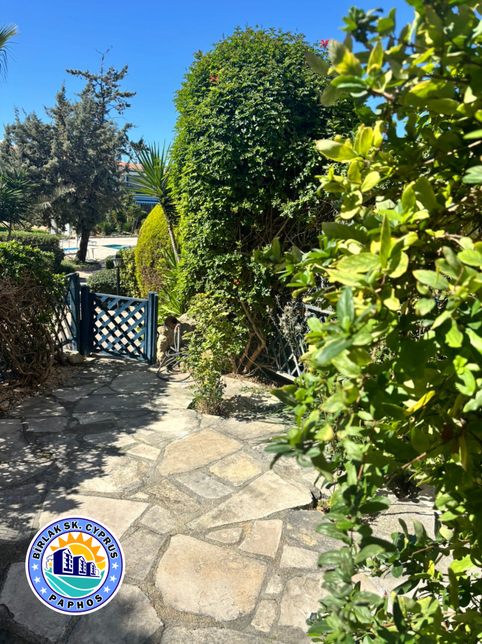 Paradise Garden 2 – 6