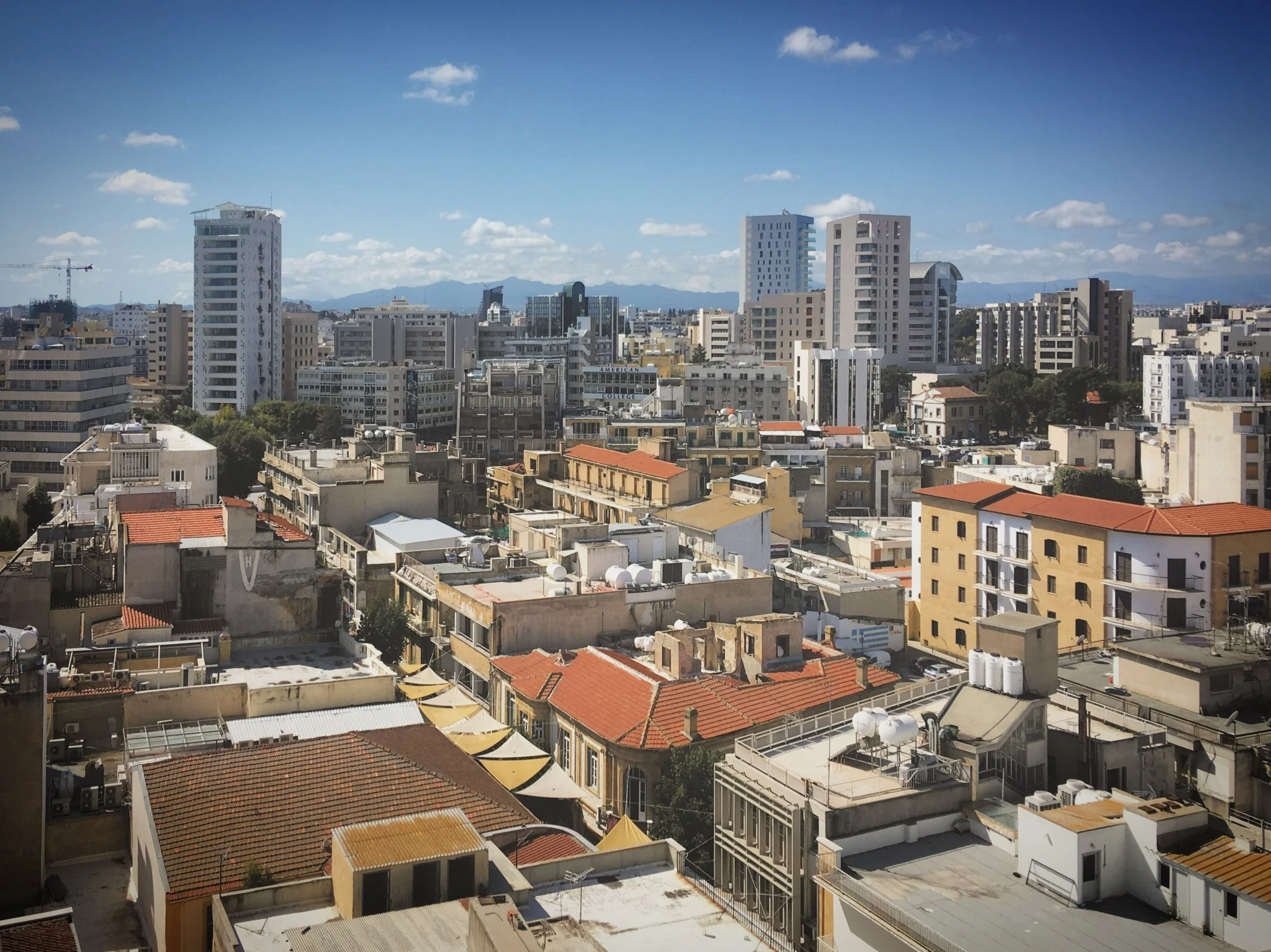Nicosia Vibe – a megosztott főváros magyar kísérővel